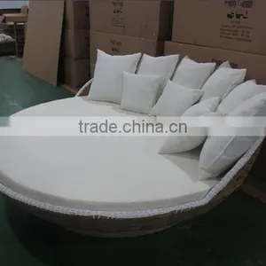 Round Rattan Outdoor Bed Outdoor Swing thumbnail-5