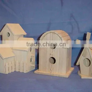 Wholesale Handmade Painted Wooden Birdhouse ,wooden Craft thumbnail-1