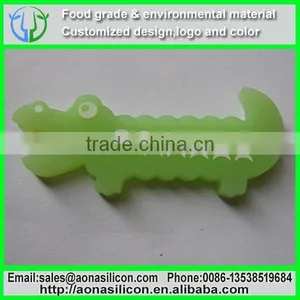 Crocodile Shape Multi-functional Silicone Wire Organizer,Bobbin Winder,cable Holder thumbnail-1