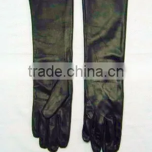 Leather Gloves thumbnail-1