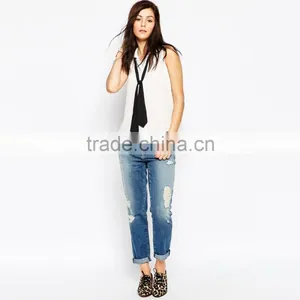 High Quality Soft Sexy Fashion Ripped Jeans Women Wholesale thumbnail-4