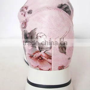 Fashionable PU Insole Grey and Pink PU Upper Shoes for Women thumbnail-4