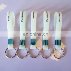 Factory Direct Sales Keychain Silicone Keyring Custom thumbnail-3