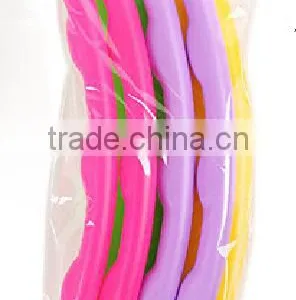 Plastic Hula Hoop thumbnail-6