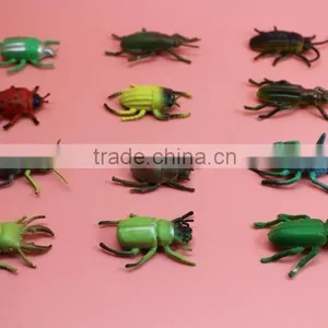 Plastic Animal Figure Toy Model thumbnail-2