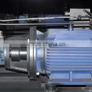 Shuangsheng 90T Injection Molding Machine thumbnail-3