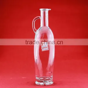 Good Quality Vase Shape Wine Bottles Opal White Bottles 750ml Transparent Glass Bottles thumbnail-5