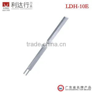 Professional Good Price Hot Selling SK2 Carbon Steel Industrial Cutting Knife thumbnail-2