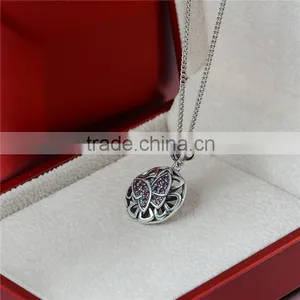 New Fashion Butterfly Round Silver Metal Pendant With Red Crystal thumbnail-5