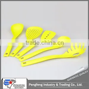 Colored Heat Resistant Silicone Kitchen Cooking Utensil thumbnail-4