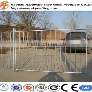 Safety Removable Portable Folding Temporary Swimming Pool Fence thumbnail-1