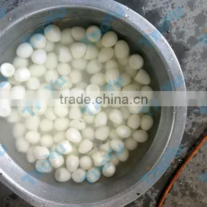 Automatic Cooled Guail Eggs Skin Removing Machine thumbnail-1