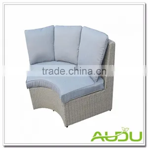 Audu Deep Seating Sectional Set thumbnail-6