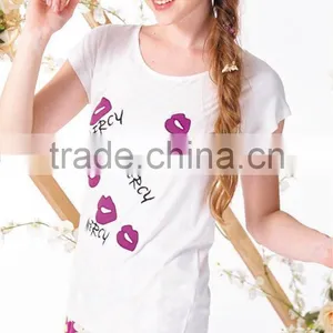 Two Piece Women's Sleepwear Set With t Shirt and Shorts as Sleepwear Suit for Summer thumbnail-1