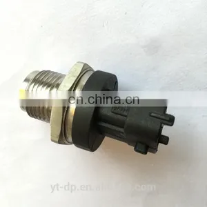 0281006425 Diesel Fuel Common Rail Pressure Sensor thumbnail-1