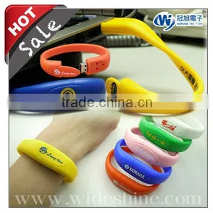 Cheap Giveaway Gift PVC USB Bracelet USB thumbnail-1