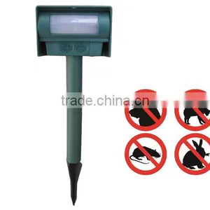 Solar Ultrasonic Animal Pest Repeller/ Animal Repeller thumbnail-1