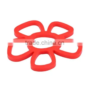 FDA Approved Heat Resistant Silicone Trivet thumbnail-5
