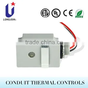 Waterproof Swivel Control Photocell With Sensor thumbnail-1