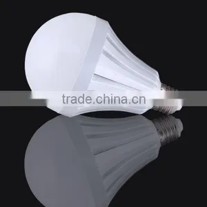 5w 7w 9w 12w Smd5730 Rechargeable Led Emergency Light Bulb With Battery thumbnail-2