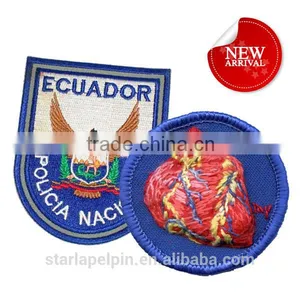 China Customized University 3D Embroidery Patch thumbnail-1