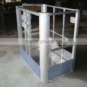Aluminum Alloy Aerial Work Platform Lighter Than Steel and Iron thumbnail-5