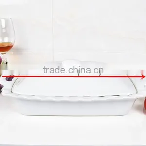15.5" Square White Ceramic Bakeware With Lid thumbnail-3