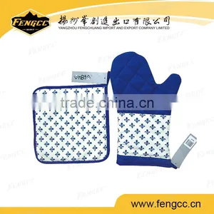 Heat Resistant Microwave Oven Gloves thumbnail-2