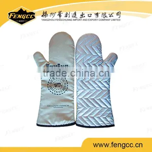 Heat Resistant Microwave Oven Gloves thumbnail-5
