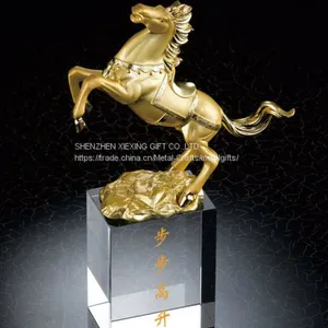 Wholesale Custom Gold Award Metal Trophy thumbnail-2