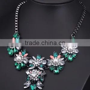 Fashion Multicolor Resin Pendant Cheap Necklace Jewelry Hot Sale thumbnail-3