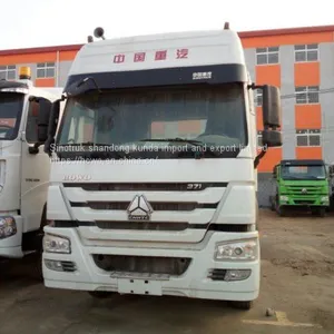 6x4 Sinotruk Howo Tractor for Sale ZZ4257N3247A thumbnail-1