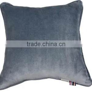 Velvet Cushion for Leaning on thumbnail-2