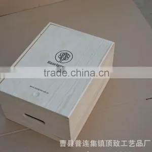 Wood Material and Recycled Materials Feature Hinged Wooden Display Box for Wine thumbnail-1