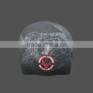 KNITTING BEANIE HAT WITH EMBROIDERY AND PRINT thumbnail-1