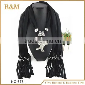New and Hot Fashionable Girls Fashion Scarf Wholesale thumbnail-1
