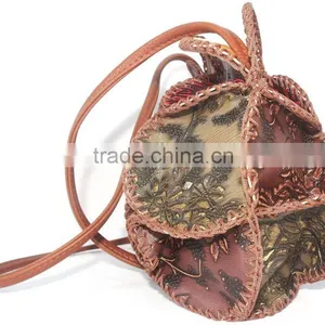 Long Strap Shoulder Bag for Girls Multi Use Light Weight More Color Choice thumbnail-4
