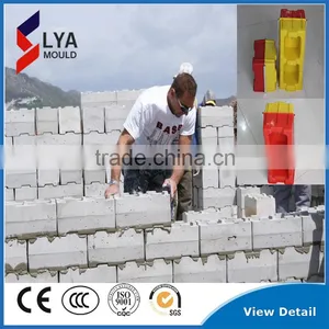2016 New Manual Plastic Concrete Interlocking Brick Moulds for Border Wall Building thumbnail-2