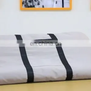 Luxury Waterproof Pet Bed Portable Sofa Bed Travel Dog Car Mat Outdoor Multi-Use Storage Bag With Handle , High End Pet Products thumbnail-1