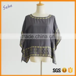 Kaftan Style Dolman Sleeve Metallic Yarn Embroider Short Silk Blouse thumbnail-1