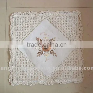 Crochet With Lace Table Cloths thumbnail-1