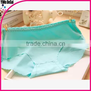 New Simple Style Wholesale Women Sexy Seamless Underwear thumbnail-2
