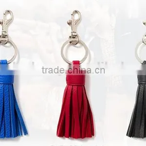 Fashion Jewelry Gift Classic Leather Tassel Key Chain Metal Keyring Women Handbag Accessory thumbnail-1