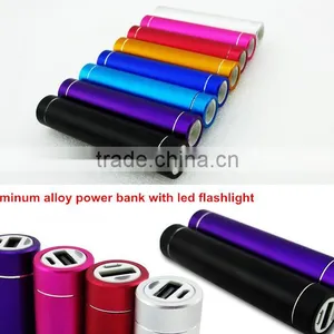 Round 2200mah Powerbank With Led Flashlight thumbnail-5