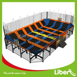 China Professional Indoor Trampoline Park Builder thumbnail-1