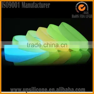 Manufacturer of Bulk Cheap Silicone Wristbands Silicone Bracelet thumbnail-4