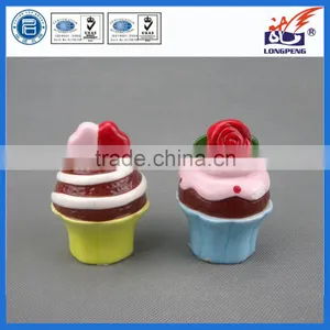 Ceramic Valentine's Salt and Pepper Shaker thumbnail-1