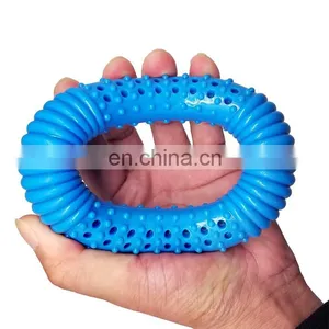 Hydro Ring Dog Chew and Fetch Toy Summer Cooing Toy Quench Pet Thirst thumbnail-3