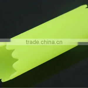Usefully Tube Shaped Silicone Peel Garlic Tools thumbnail-1
