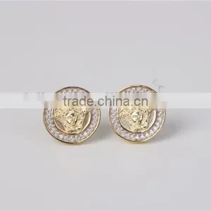 Factory Direct Sale Round Shape Zicon 925 Silver Stud Hip Hop Medusa Earring Jewelry thumbnail-3